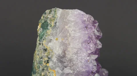 Amethyst Verticle Dolly Stock Footage 29270504