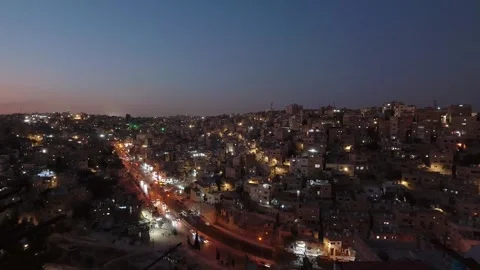 Amman cityscape time lapse at dusk turning to night with dense hillside bui.. Stock-Footage 330330161