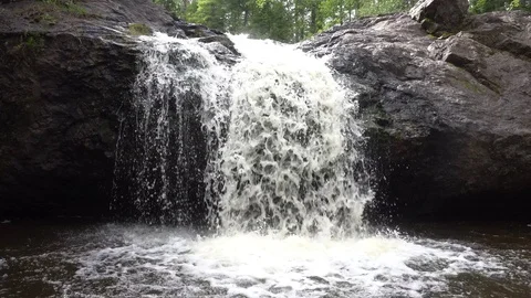 Amnicon Falls Close Up Vídeos de archivo 116011238