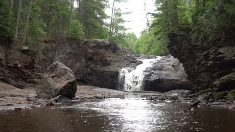 Amnicon Falls Vídeos de archivo 116011031