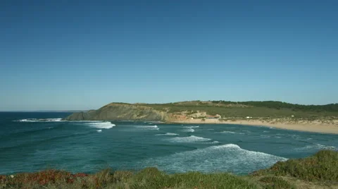 Amoreira beach 動画素材 46948399