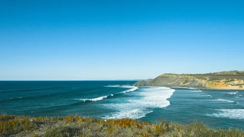 Amoreira beach Vídeo Stock 104747678