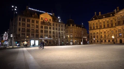 Amsterdam Lock down during the Corona virus the Dam Video stock 126997204