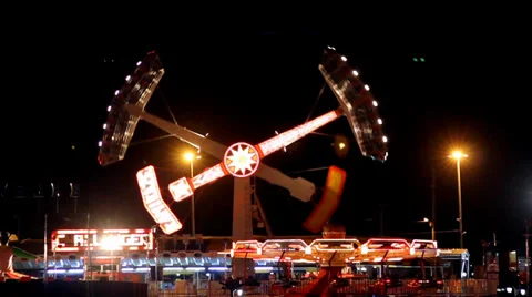 Amusement Park 5 Vídeos de archivo 33667955