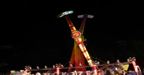 Amusement Park Vídeo Stock 24855997