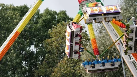 Amusement park Vídeo Stock 115986001