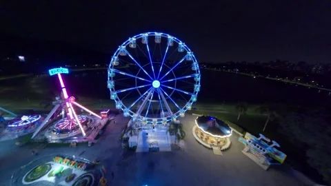 Amusement Park at night 2 Vídeo Stock 289091344