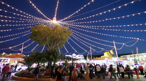 Amusement park at night Vidéo 23717452