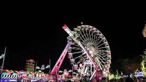 Amusement park at night Vidéo 24865783