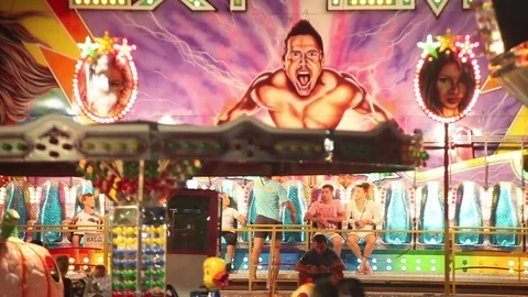 Amusement park's carousel Vídeo Stock 73269191