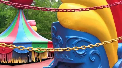 Amusement ride at fairgrounds. Video stock 51680596