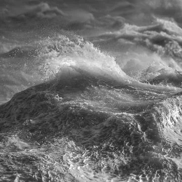Amzing image of individual wave breaking and cresting during violent windy st Stock-Fotos