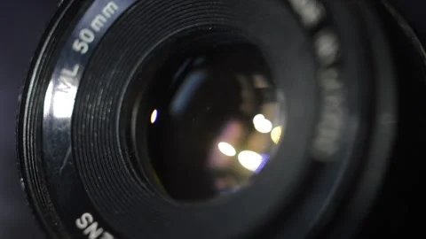 Analog camera lens. light motion in a vintage analog camera lens. 스톡 동영상 234189377