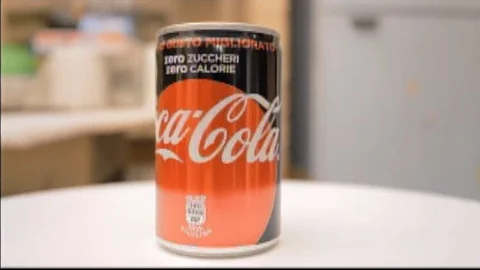 Analog Coca Cola Zero ita turning editorial Stock Footage 89899073