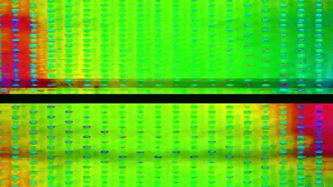Analog Glitch Overlay 4K — Bad TV Signal Distortion Loop Stock Footage 329819014