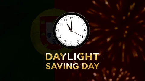 Analog wall clock showing daylight saving time against the portuguese flag .. Vídeos de archivo 346541196