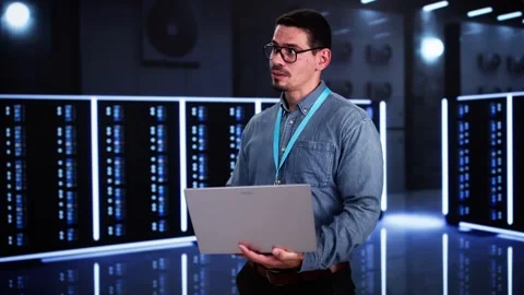 Analyst Engineer In Cloud Data Center Stock Footage 285196165
