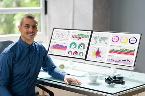 Analyst Man Using Business Data Analytics Foto stock