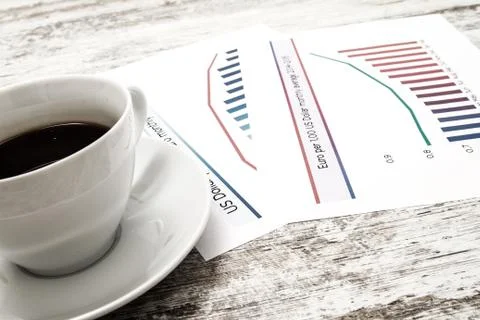 Analyzing graphics with evolution exchange rate euro dollar Stock Photos