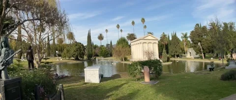 Anamorphic View of Johnny Ramone's grave Stock Footage 147329808
