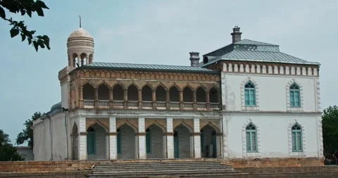 Ancient architectural complex Bolo-Khauz on a sunny day. Bukhara, Uzbekistan. Stock Footage 284344660