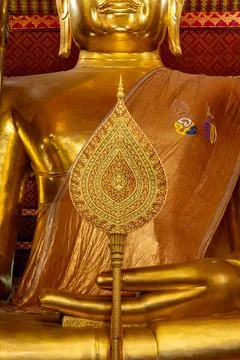 Ancient Buddha image at Wat Phanan Cheong Worawihan, Phra Nakhon Si Ayuttha.. Foto stock