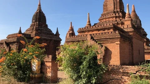 Ancient Burmese Temples in Bagan Stock Footage 122233143