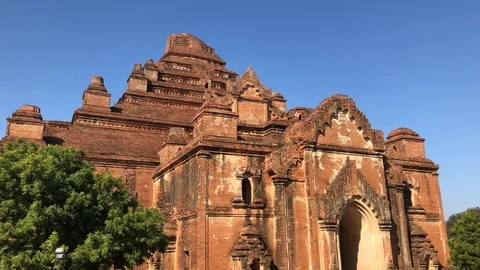 Ancient Burmese Temples in Bagan Stock Footage 122233610