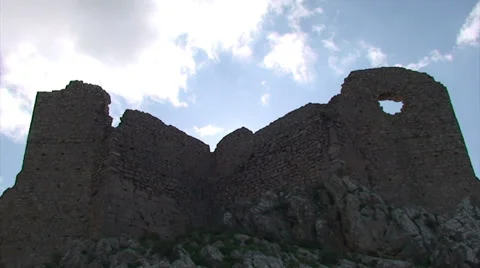 Ancient Castle and Clouds - Timelapse Stockbeeldmateriaal 30466539