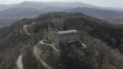 Ancient Castle - Circular movement 4K Vídeo Stock 231859238