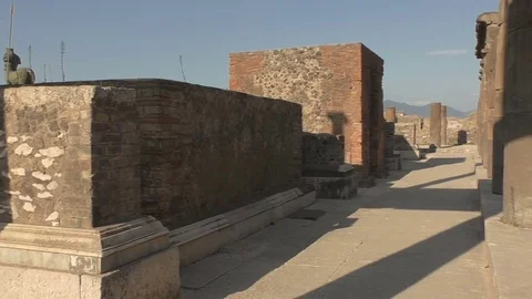 Ancient Columns and Walls inside Pompeii Video stock 82011094