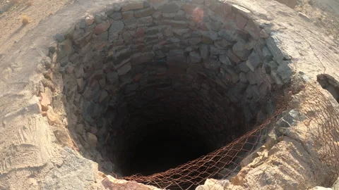 Ancient Dry-Stone Well Structure in Arid Desert Landmark Video stock 320675443