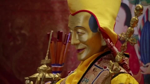 Ancient gold buddhist statue - Buddha - tilt Stock Footage 79834571