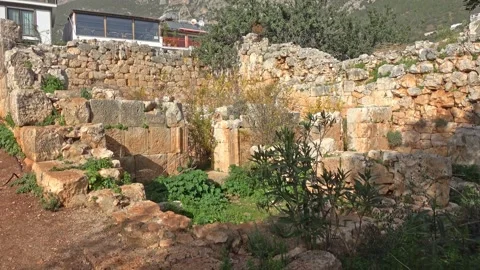 Ancient Hellenistic temple ruins in downtown Kas Video stock 343161128