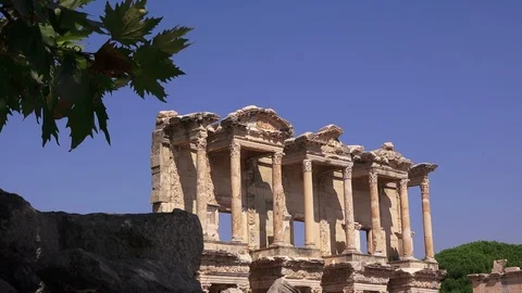 Ancient library in Ephesus, Turkey Video stock 117726438