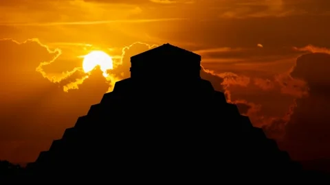 Ancient Maya Pyramid in Chichen Itza, Time Lapse at Sunset with Red Sun Stock Footage 154531403