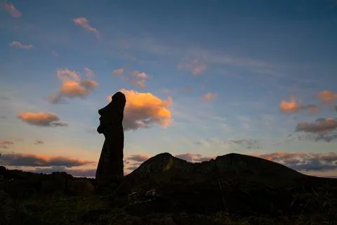 The ancient moai on Easter Island of Chile Foto stock