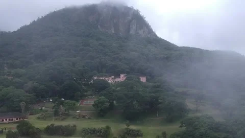 Ancient mountains of Zimbabwe Vidéo 272464886