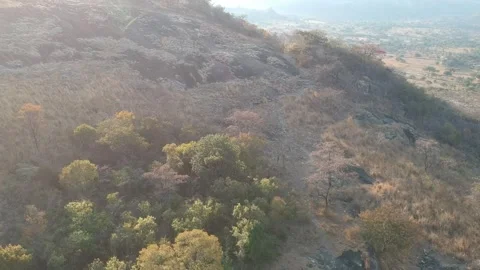 Ancient mountains of Zimbabwe Vidéo 272464887