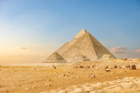 Ancient pyramids in Cairo Stock-Fotos