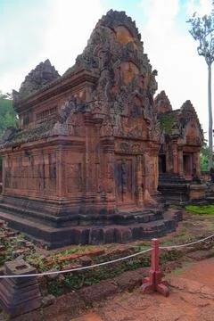 Ancient Red Sandstone Library Building at Banteay Srei Temple, Cambodia Stock Photos