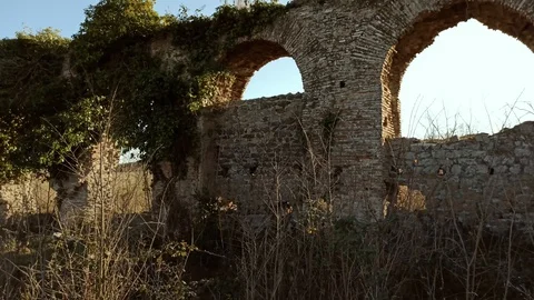 Ancient Roman aqueduct Vidéo 126535547