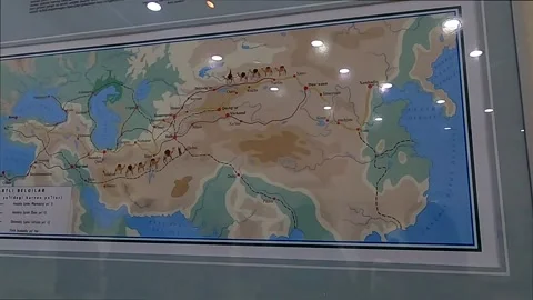 Ancient Silk Road map exhibited in Samarkand museum, Uzbekistan Stock-Footage 336327531