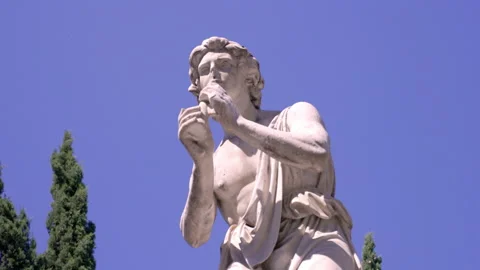 Ancient statue in park in catania 스톡 동영상 233718897