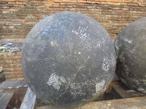Ancient statues in temples Stock Photos
