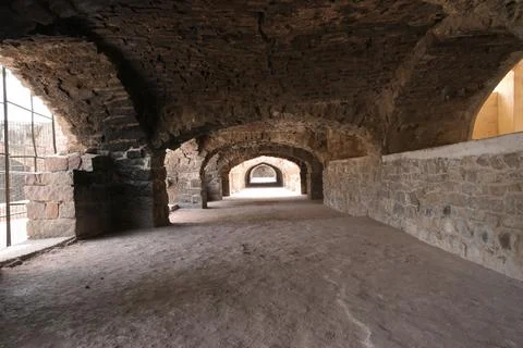 Ancient Stone Arch Passage Interior Фото