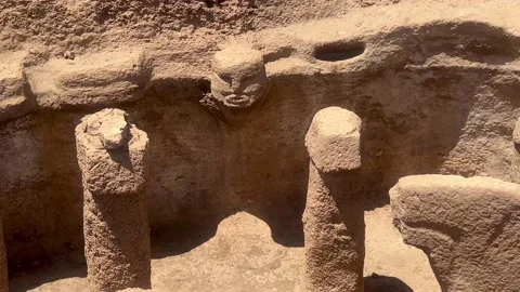 Ancient stone statues in archeological site of Karahan Tepe, Turkey Stock Footage 220839528