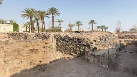 Ancient Stone Structure of Othman Well Vídeo Stock 339207149