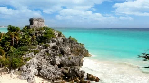 Ancient Tulum Mayan ruins over turquoise Caribbean sea Stock Footage 11239285