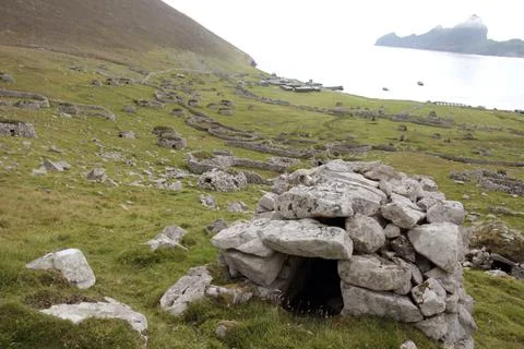 Ancient wall structures and shelters, i.e. cleits, on the remote archipelago  Stock Photos